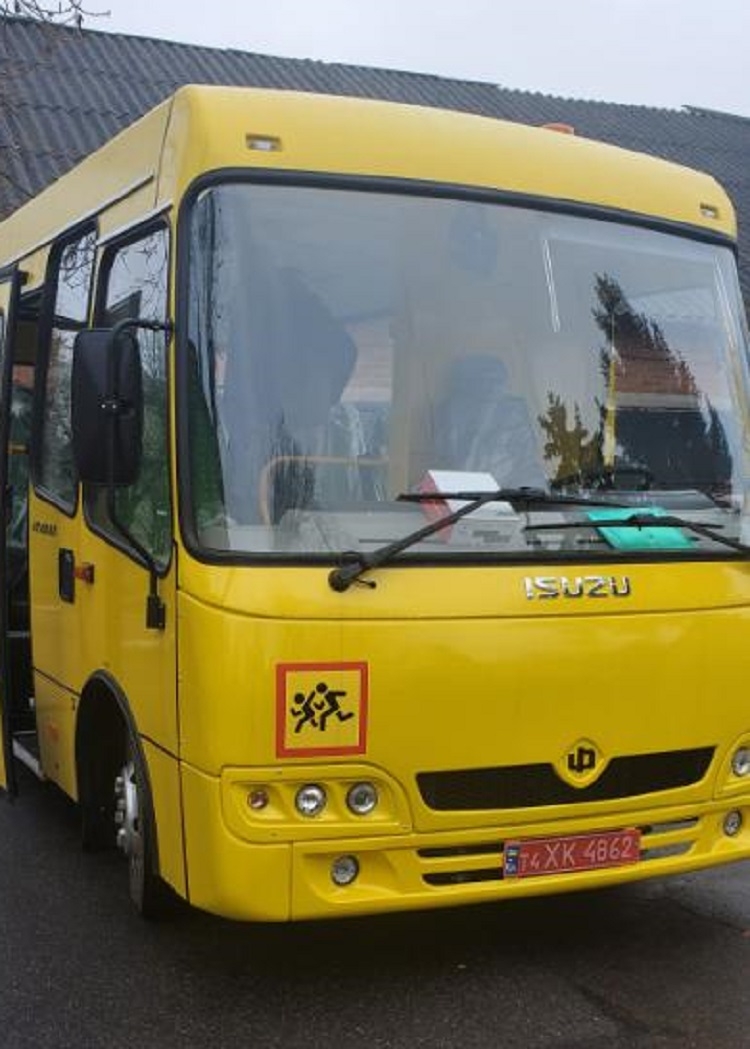На Калинівщині придбали новий шкільний автобус для потреб сільського ліцею