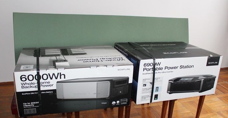 Калинівська громада передала зарядну станцію для захисників