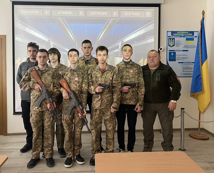 В ліцеї на Калинівщині встановили інтерактивний лазерний тир