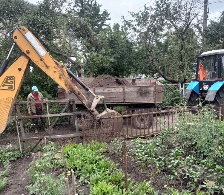 У Калинівці міняють системи водопостачання та водовідведення до житлових будинків