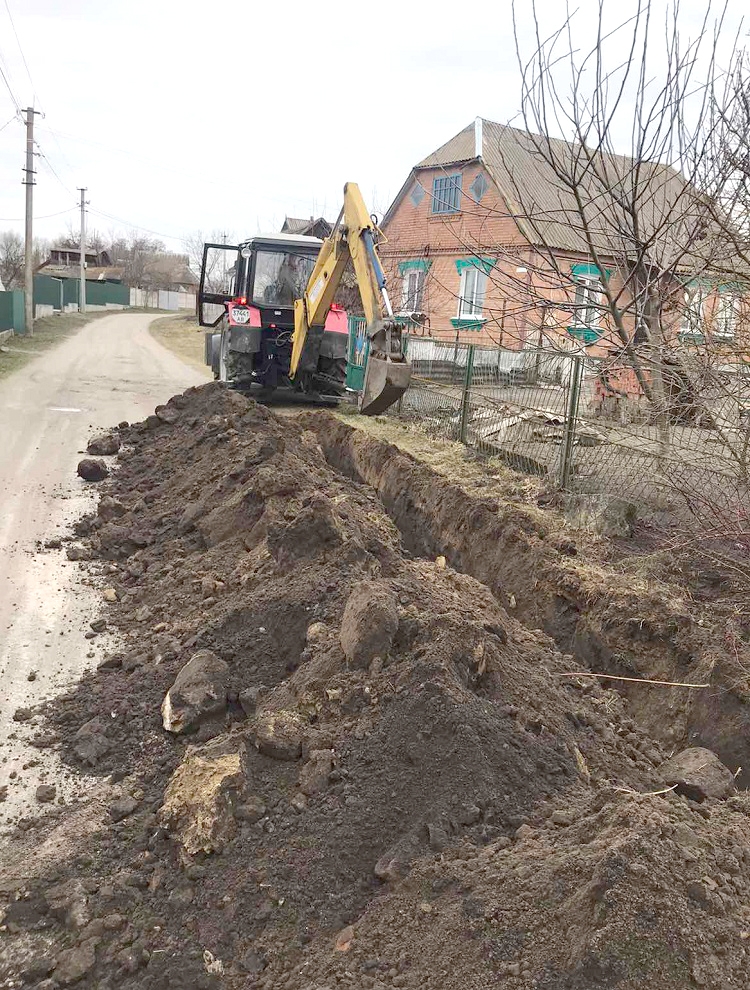 Калинівська громада почала будівництво нового водогону