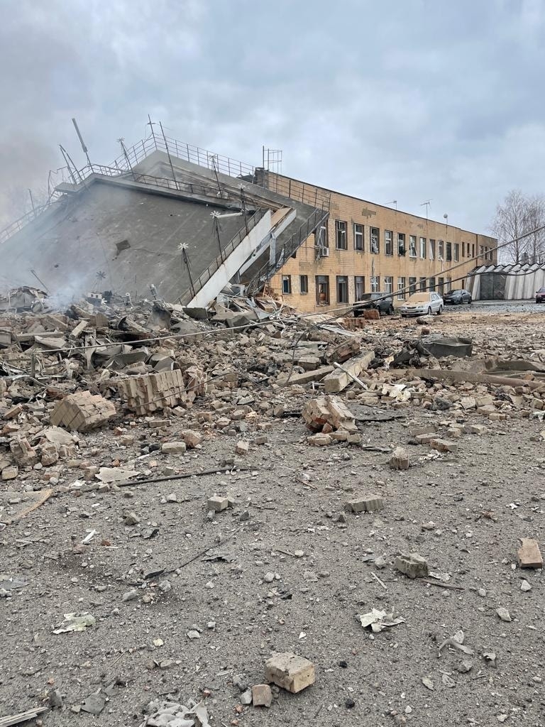 Російські загарбники обстріляли аеропорт "Вінниця"