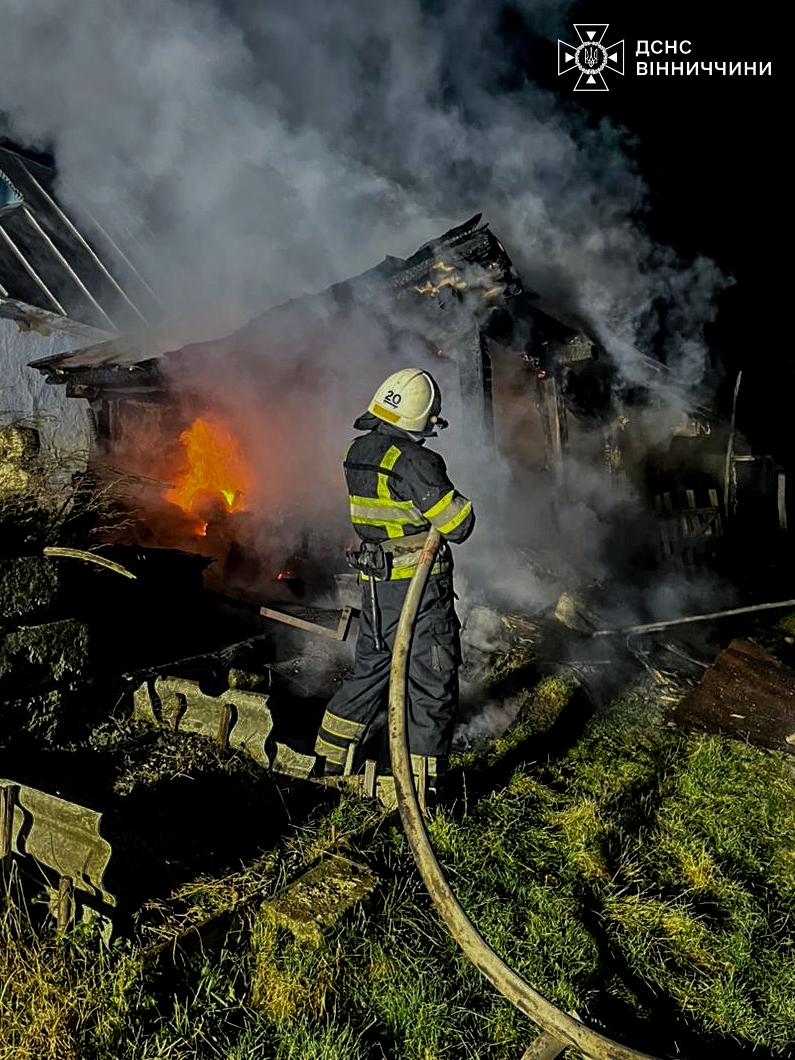 У Вінниці вогонь охопив частину житлового будинку