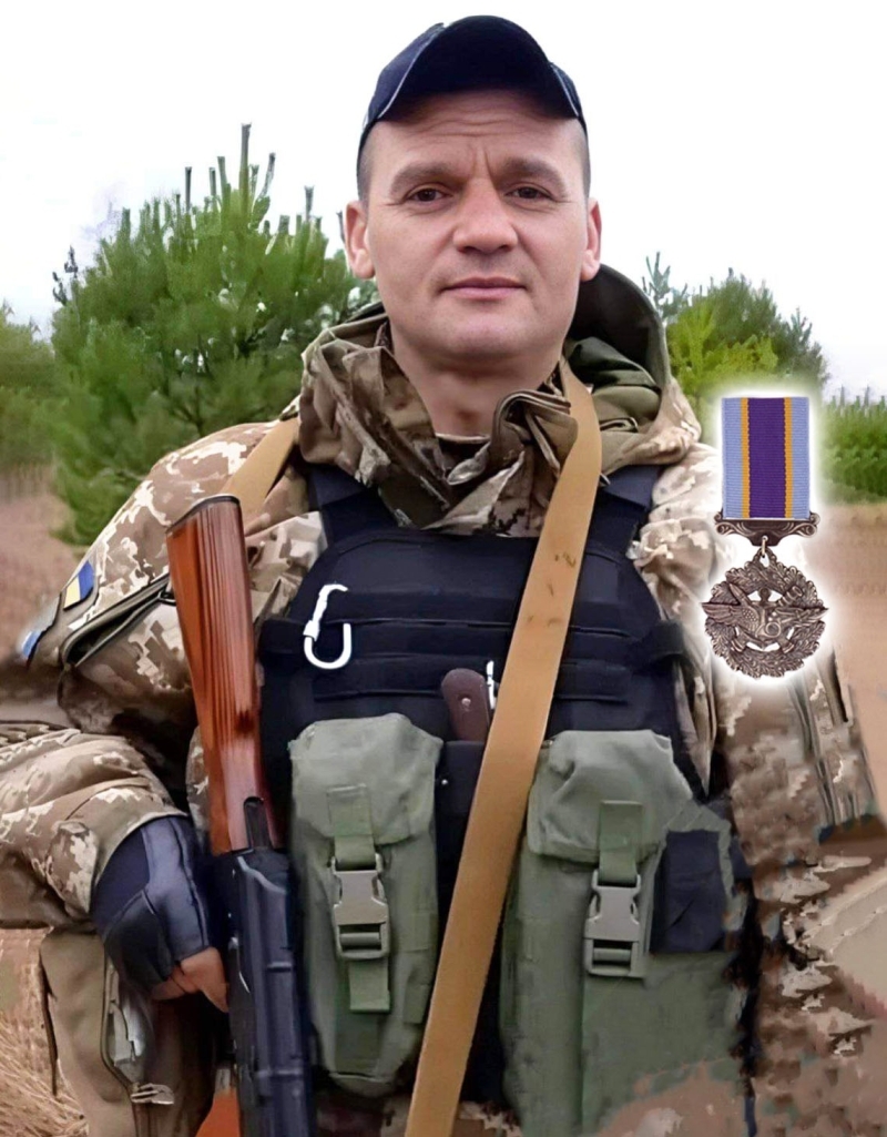 Прийняв останній бій на Курщині: у Студенянській громаді вшанували прикордонника Володимира Врасія