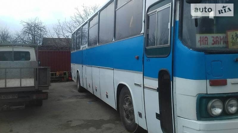 У Вінниці продають унікальний автобус - таких встигли випустити лише два