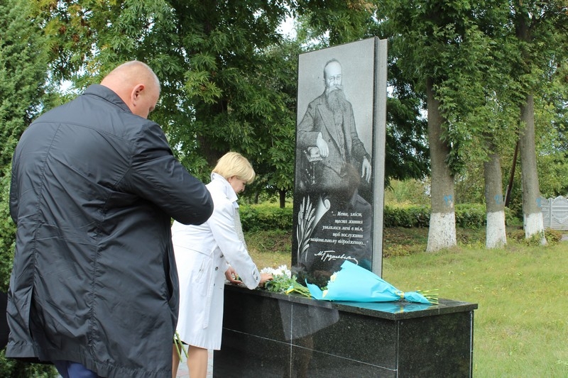 На Вінниччині відзначали 155-у річницю від дня народження Михайла Грушевського