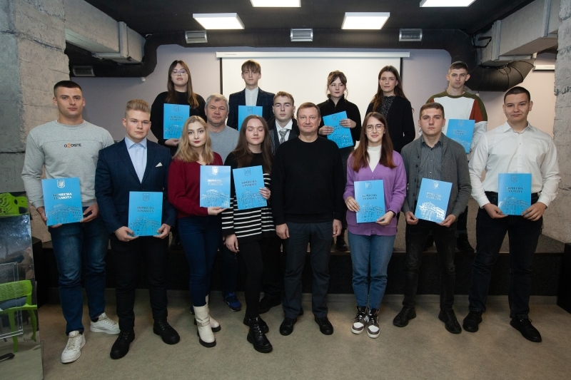 У Вінниці вручили почесні грамоти найактивнішим студентам області