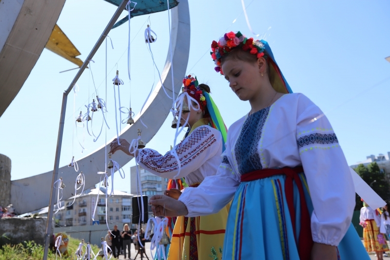 У Вінниці вшанували пам'ять про дітей, які загинули внаслідок російської агресії 