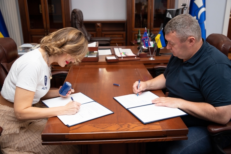 Вінницька облрада підписала меморандум про співпрацю з організацією ACTED
