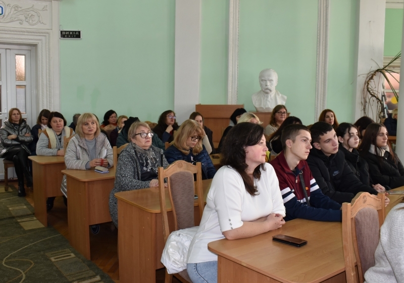 У Вінниці презентували докторську дисертацію Валентина Отамановського