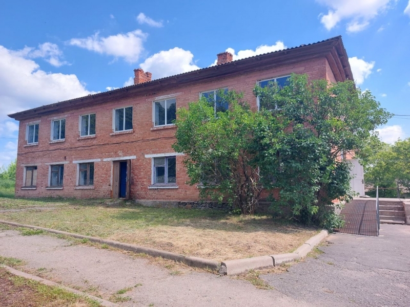 В Копайгородській громаді переобладнають гуртожиток під квартири для переселенців