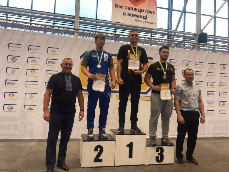 Немирівчанин виборов 4 медалі на Чемпіонат України з армреслінгу