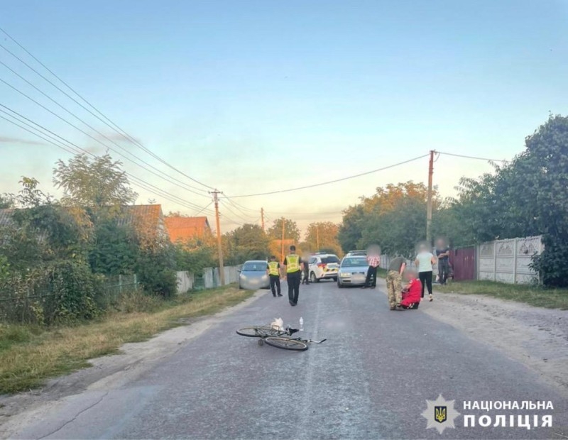 Водійка Peugeot на Калинівщині збила 66-річну велосипедистку