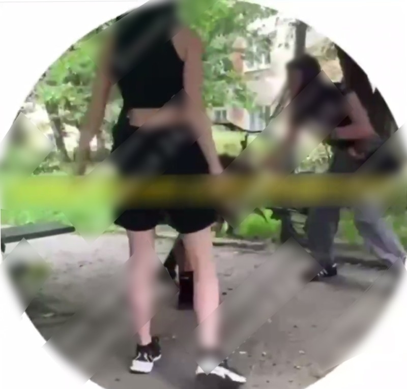У Жмеринці побили неповнолітню дівчинку - відео потрапило в інтернет