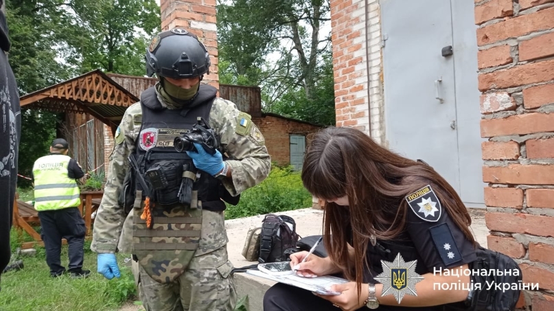 Вбивця пенсіонерів застрелився на Вінниччині під час перемовин з поліцією