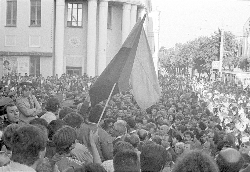 Шлях до проголошення незалежності - ключові події 80-90-х років у Вінниці