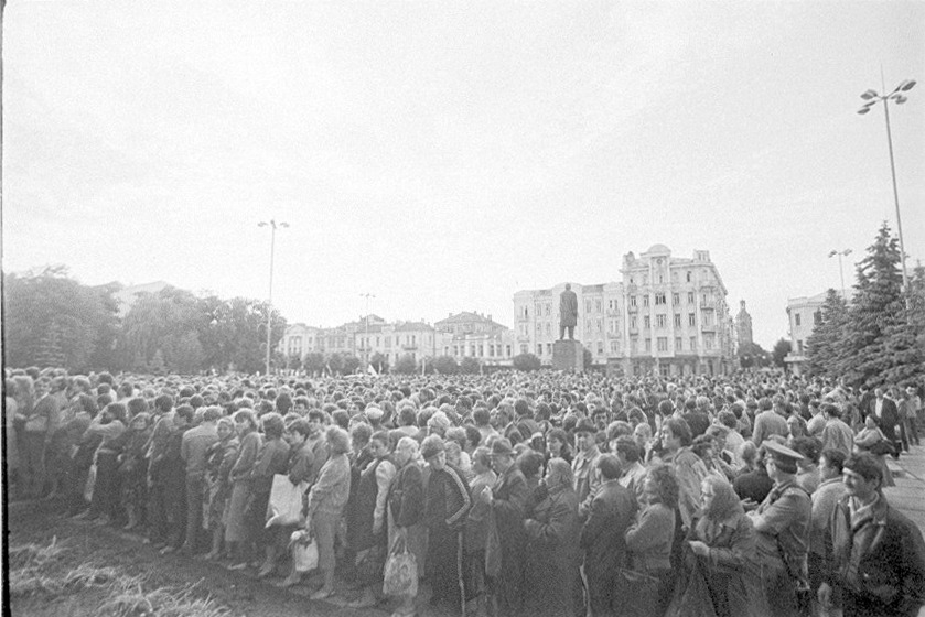 Шлях до проголошення незалежності - ключові події 80-90-х років у Вінниці