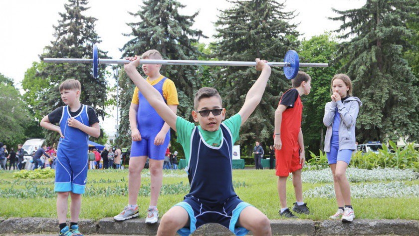 Естафети та турніри: до Дня захисту дітей у Вінниці організують спортивне свято