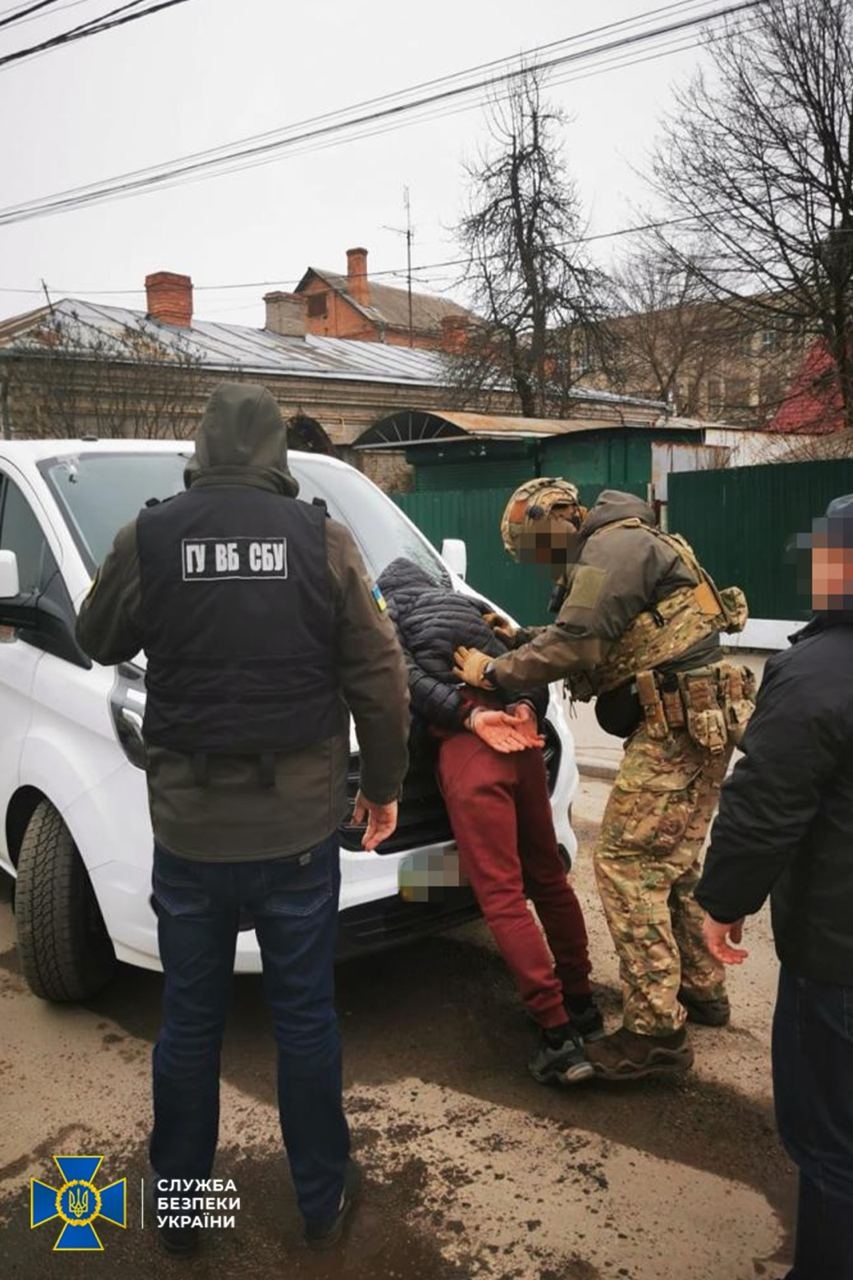 У Вінниці затримали зрадника - вербував українських в'язнів до "Вагнера"