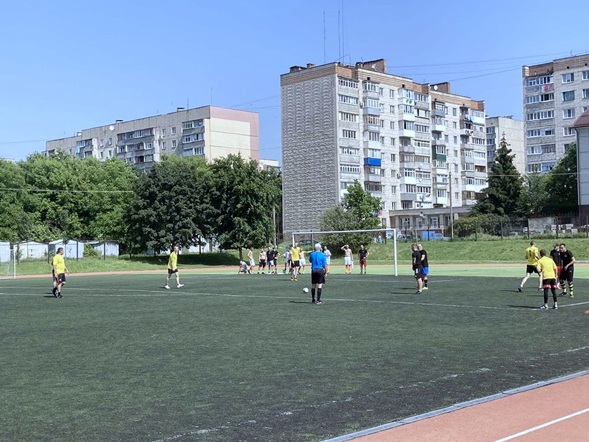 До соціальної акції «Футбол проти наркотиків» приєдналося 15 команд із різних міст України