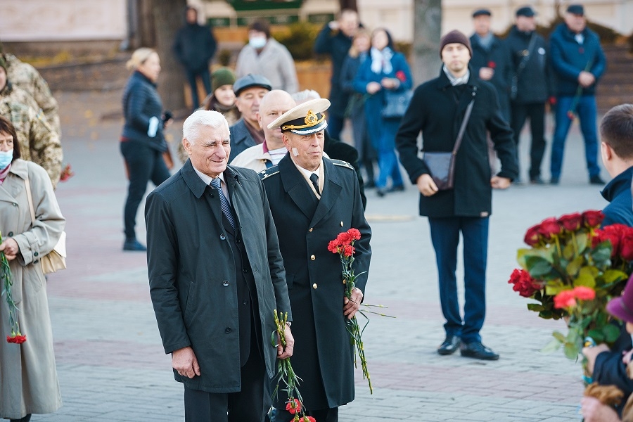 У Вінниці вшанували пам'ять захисників з нагоди вигнання нацистів з України