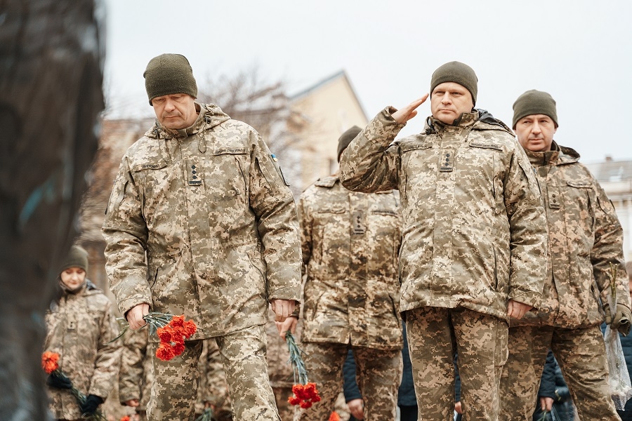 У Вінниці відбулося покладання квітів з нагоди відзначення Дня Гідності та Свободи