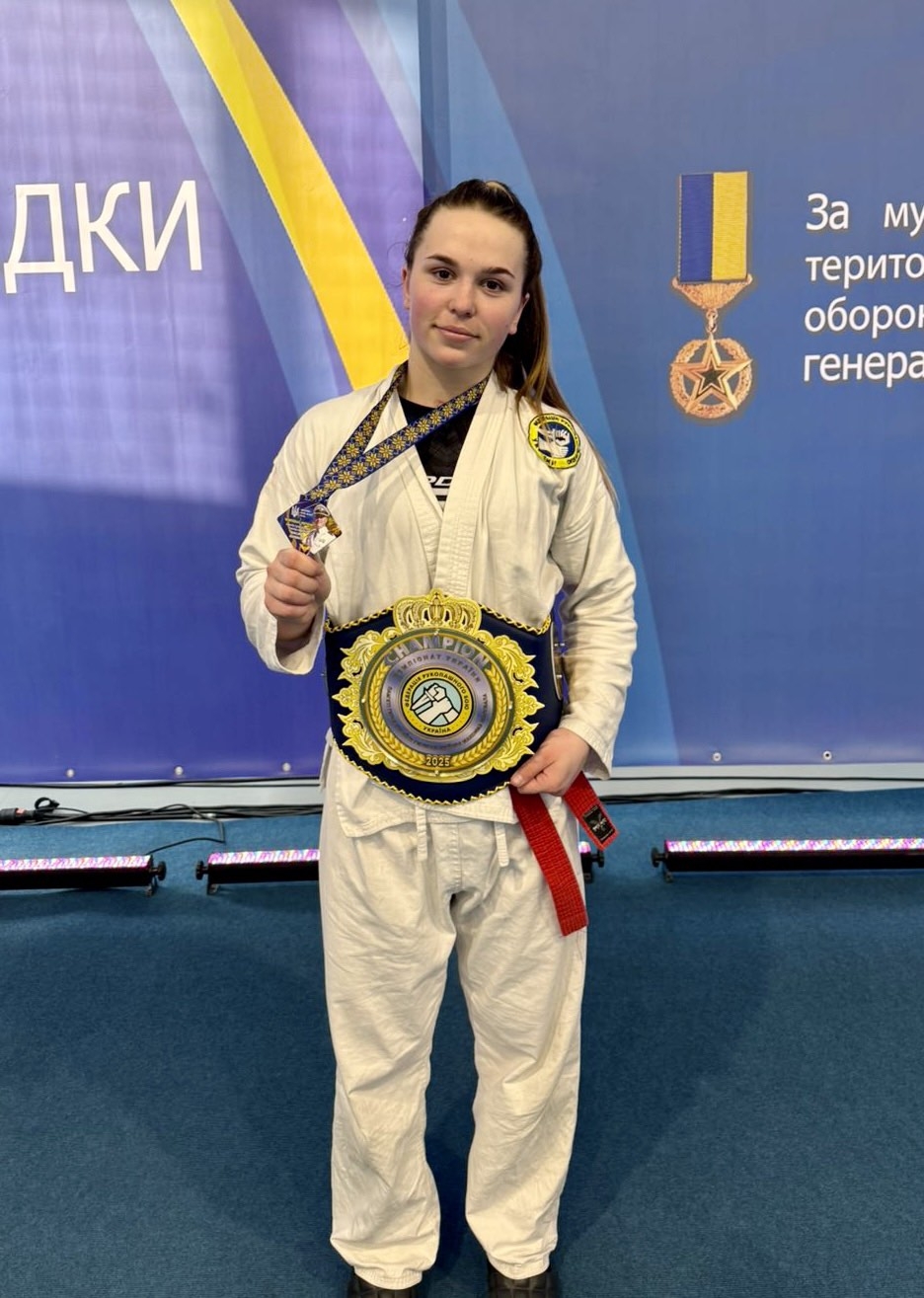 Вінничанка здобула пояс чемпіонки України з рукопашного бою