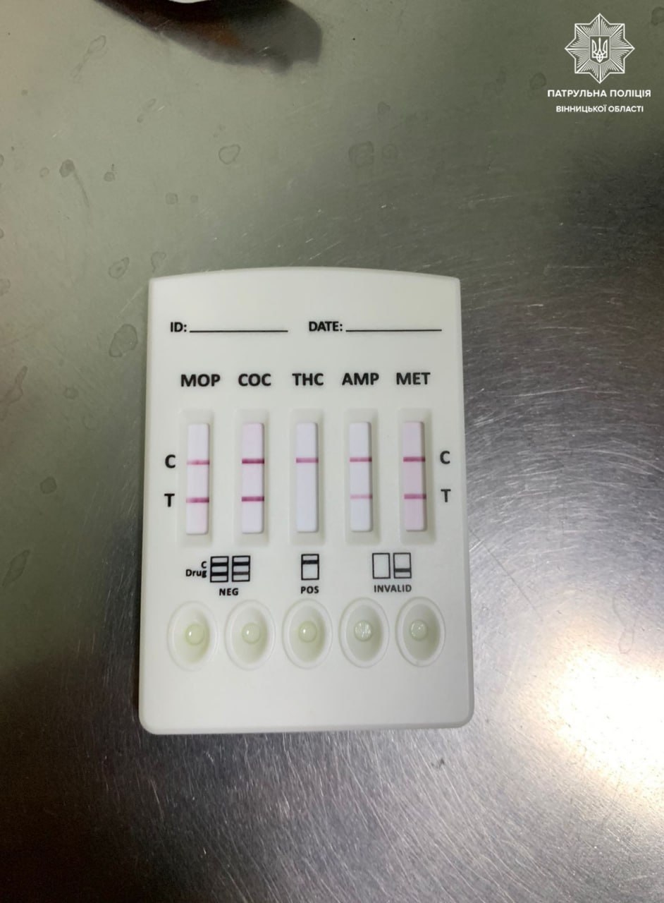 Вінницькі патрульні зупинили водія-порушника - перевищив швидкість під наркотиками