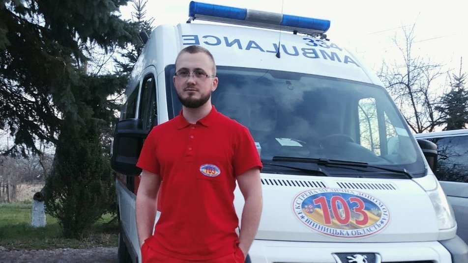 "Інколи є 40 секунд, щоб врятувати людину": історія військового медика з Вінниччини