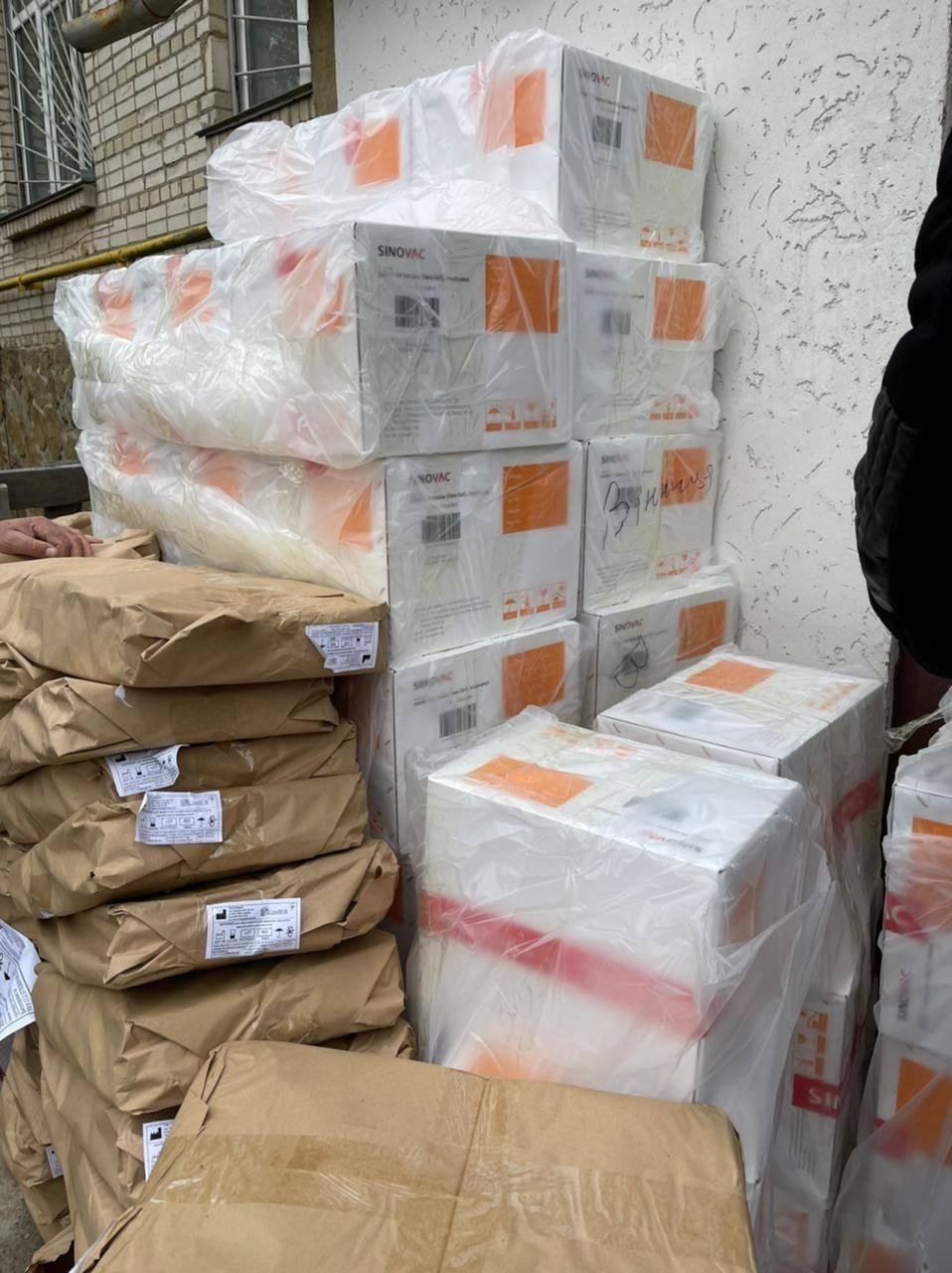 Вінниччина отримала 60 000 доз вакцин CoronaVac