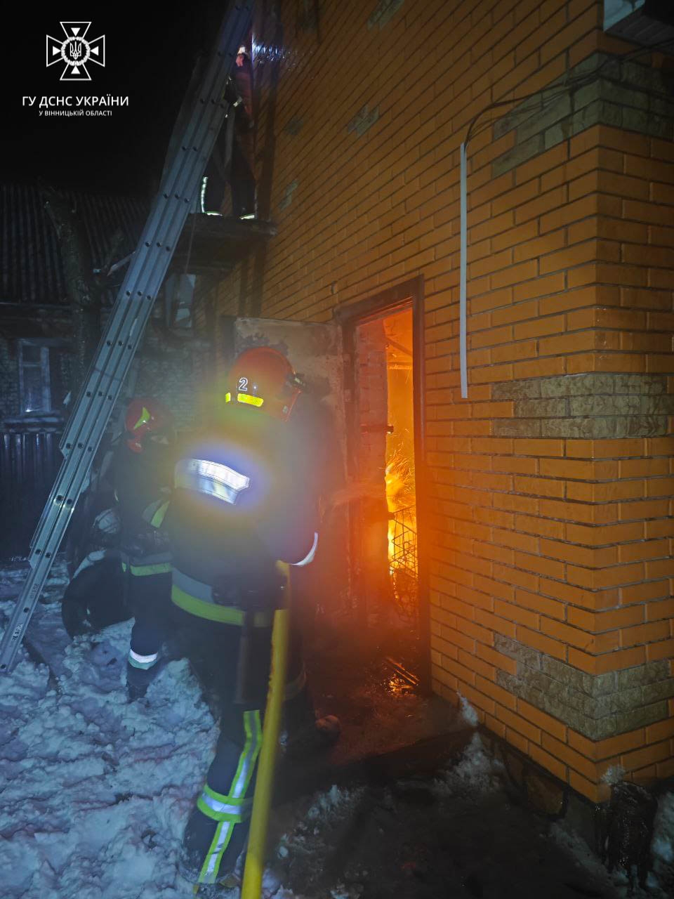 Рятувальники Вінниччини ліквідували п’ять пожеж за доб