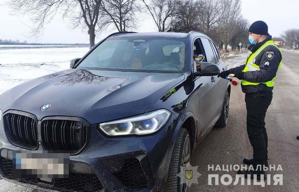 На Вінниччині поліція влаштувала масштабне відпрацювання усіх автошляхів