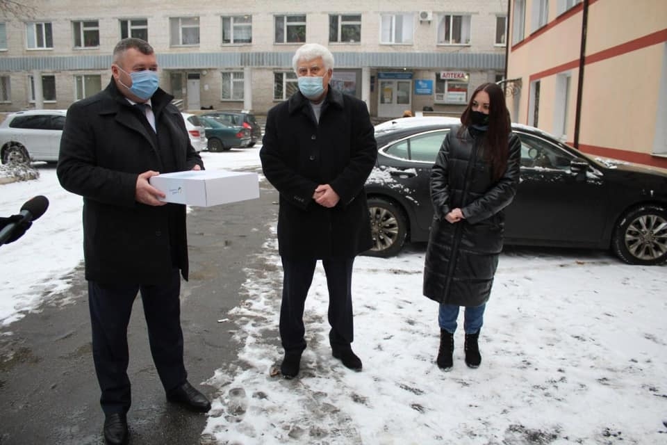 До Вінницької районної лікарні надійшли перші  70 "пакунків пацієнта"