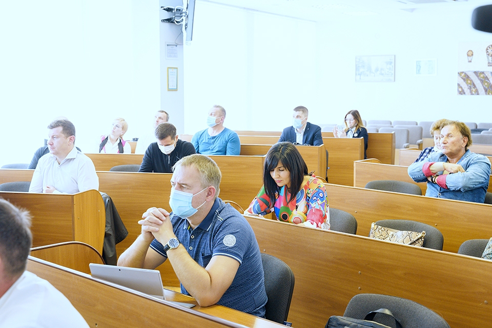 Темою чергового засідання Ради підприємців у Вінниці стали місцеві податки та збори
