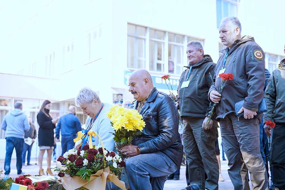 У Вінниці вшанували пам'ять загиблих військових медиків