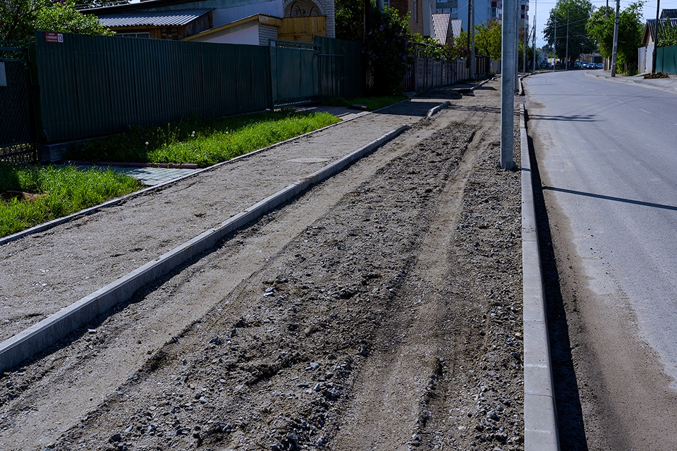 У Вінниці по вулиці Гальчевського облаштовують велодоріжки та тротуари