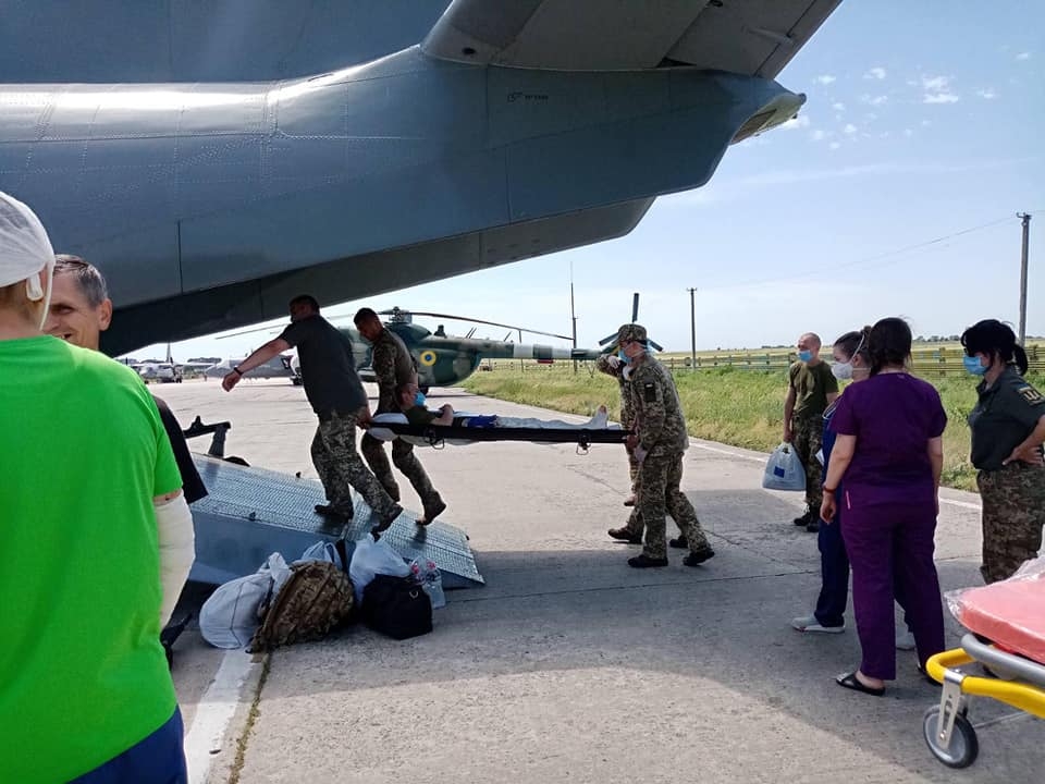 з Військово-медичного клінічного центру Північного регіону у Харкові здійснено планову медичну евакуацію