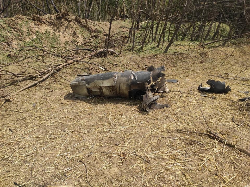 Військові показали уламки збитих ракет, які летіли на Вінницю