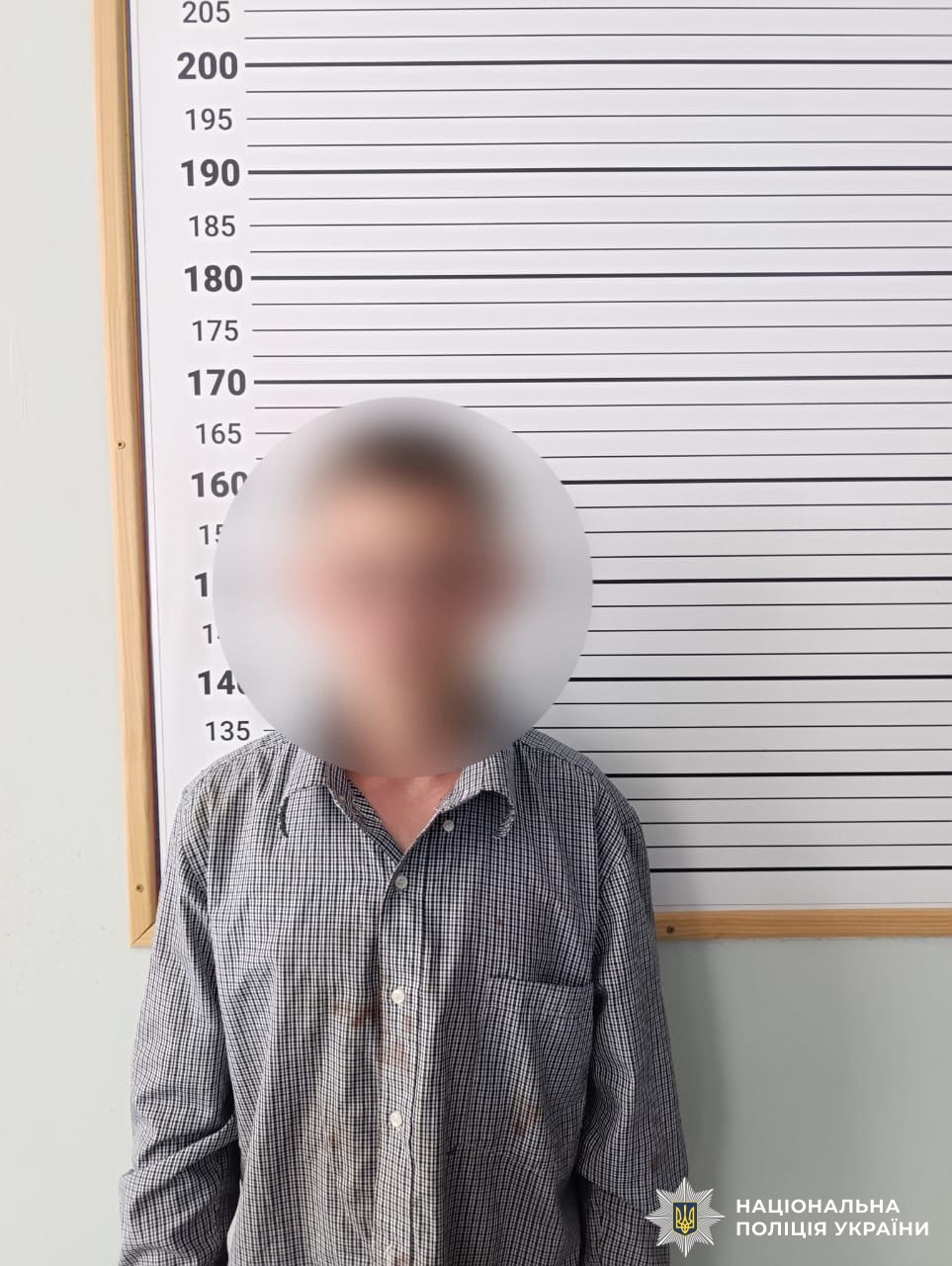 У Козятині хлопець розбив скло у автомобілі, щоб вкрасти з салону 7 тис. грн