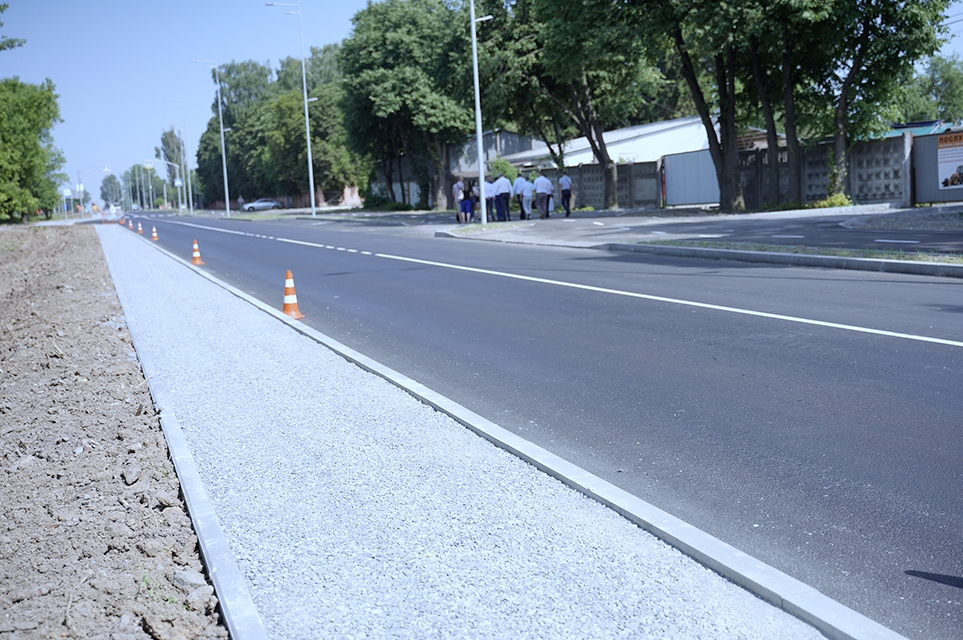 У Вінниці завершуються роботи з капітального ремонту Сабарівського шосе