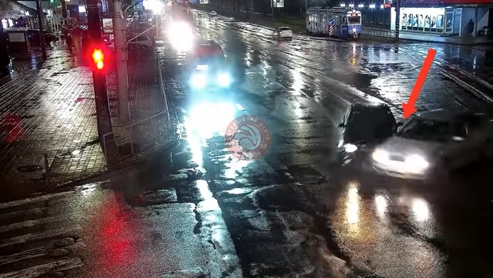 Не надав перевагу: у Вінниці на Пирогова зіткнулися два авто