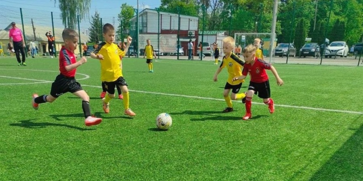 Юні жмеринчани стали бронзовими призерами всеукраїнського турніру з футболу