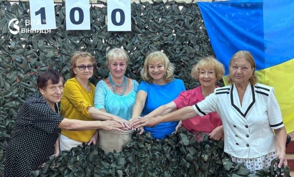 325 сіток за два роки як вінницькі волонтерки допомагають фронту 325 сіток за два роки як вінницькі волонтерки допомагають фронту