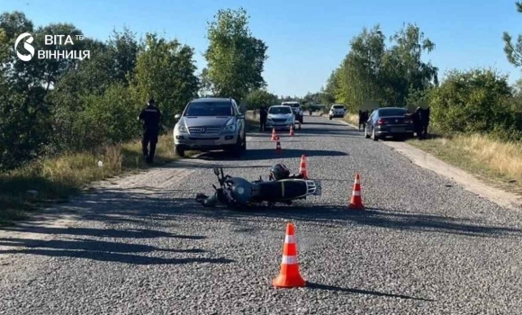 ДТП поблизу Іванова неповнолітню мотоциклістку доставили до лікарні ДТП поблизу Іванова неповнолітню мотоциклістку доставили до лікарні