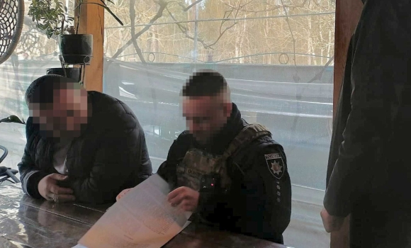 Ексдиректор ліцею на Вінниччині нараховував зарплати неіснуючим працівникам Ексдиректор ліцею на Вінниччині нараховував зарплати неіснуючим працівникам