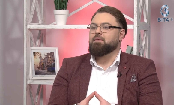 Як починається шлях у телебаченні: : інтерв'ю з телеведучим Костянтином Церковнюком Як починається шлях у телебаченні: : інтерв'ю з телеведучим Костянтином Церковнюком