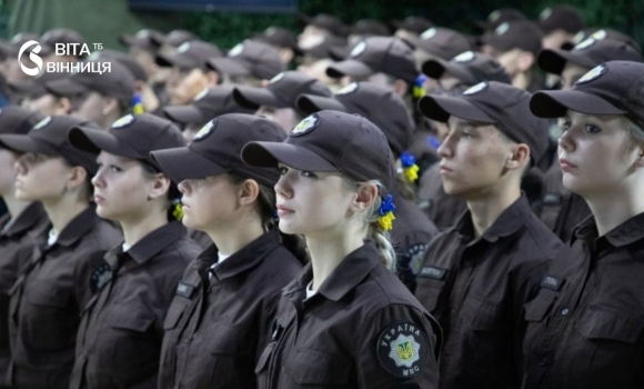 Клятва ліцеїста в День захисників вінницькі першокурсники склали присягу разом із ровесниками з п'яти міст Клятва ліцеїста в День захисників вінницькі першокурсники склали присягу разом із ровесниками з п'яти міст