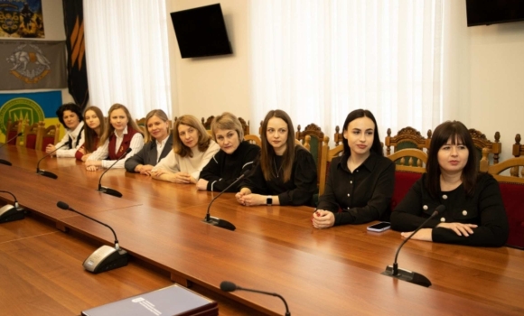 Кращих працівниць регіональних органів РАЦС відзначили у Вінниці Кращих працівниць регіональних органів РАЦС відзначили у Вінниці