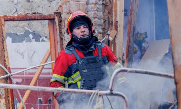 Кров, сльози, прокльони як вінничани відреагували на масштабний обстріл рідного міста Кров, сльози, прокльони як вінничани відреагували на масштабний обстріл рідного міста