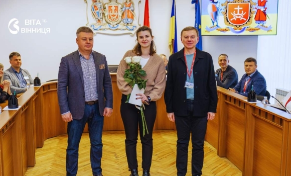 Лікарі призначали іншу дату вінничанка народила первістка саме на День міста Лікарі призначали іншу дату вінничанка народила первістка саме на День міста